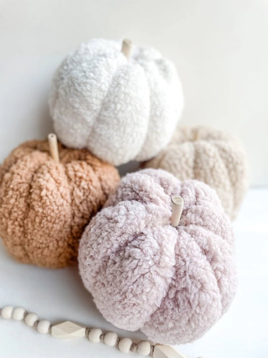 Plush Pumpkins - Homeboxed