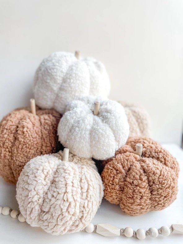 Plush Pumpkins - Homeboxed