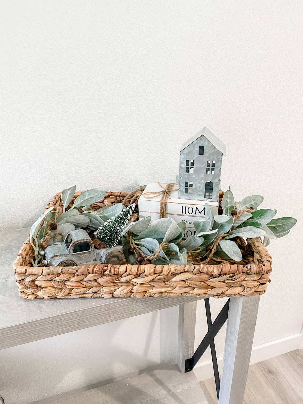 Wicker Tray