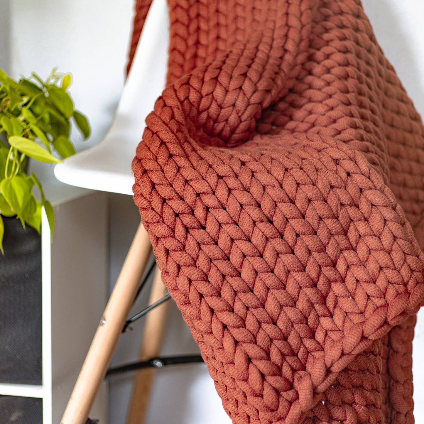 Chunky Knit Throw - Homeboxed